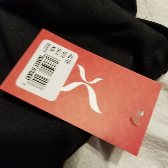 NWT CAPEZIO WOMENS HALTER LEOTARD XS - Picture 6 of 7